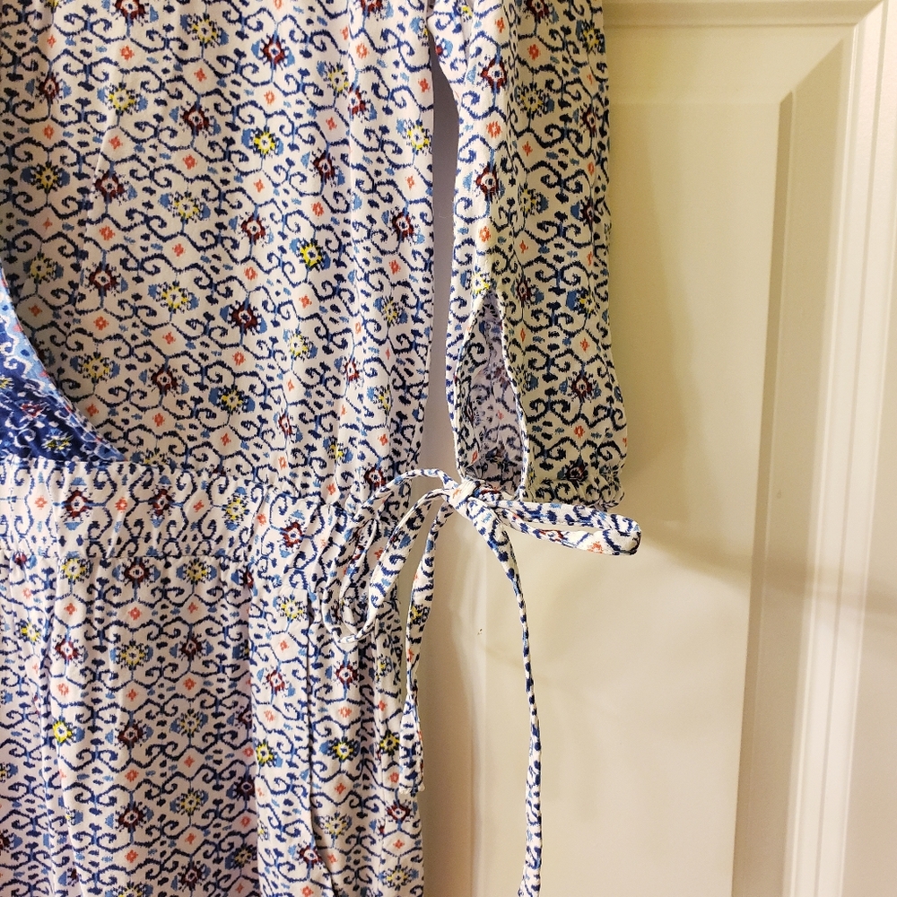 Romper - Picture 2 of 6